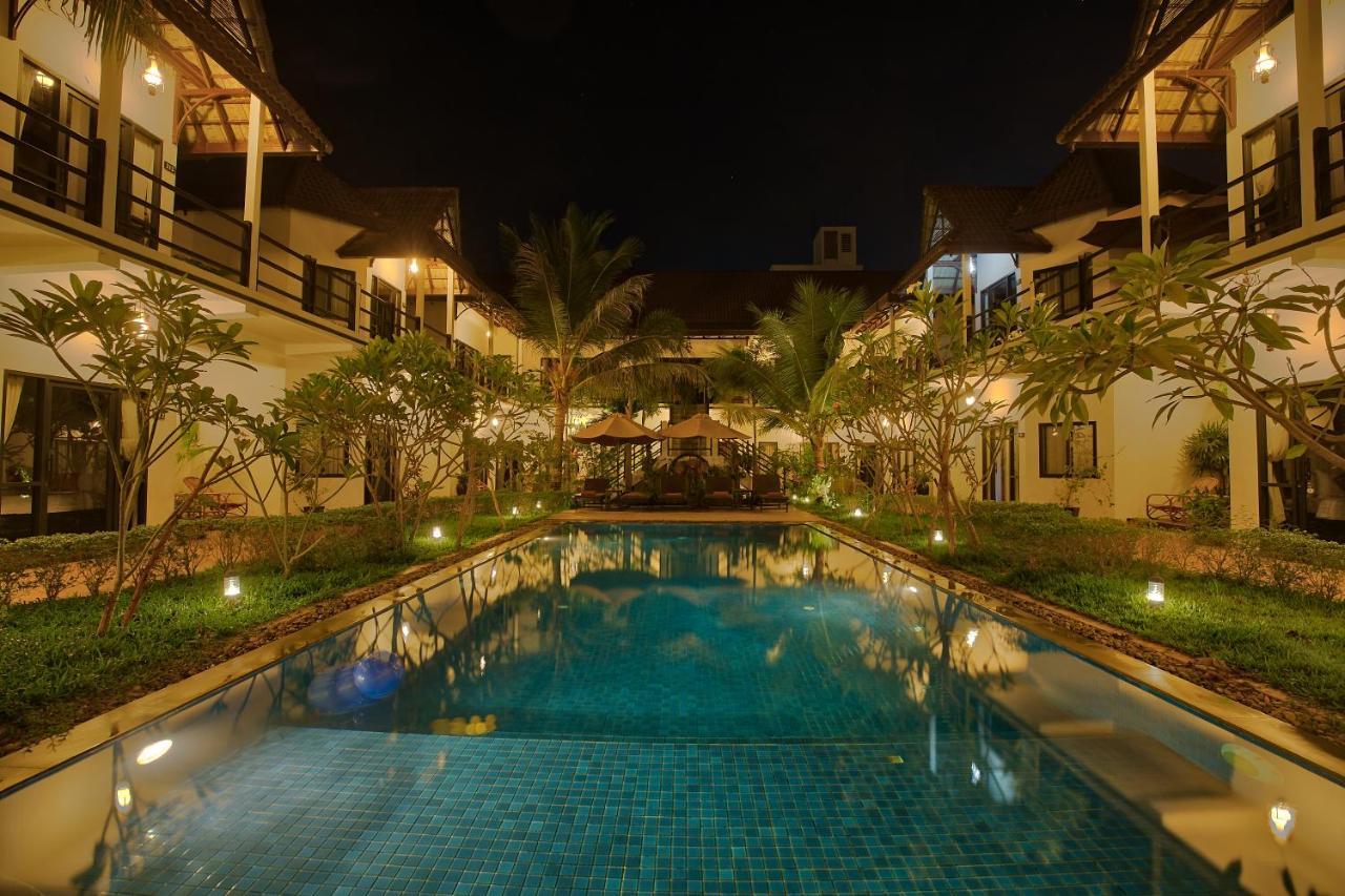 S.R Sofia Villa Hotel Siem Reap Zewnętrze zdjęcie